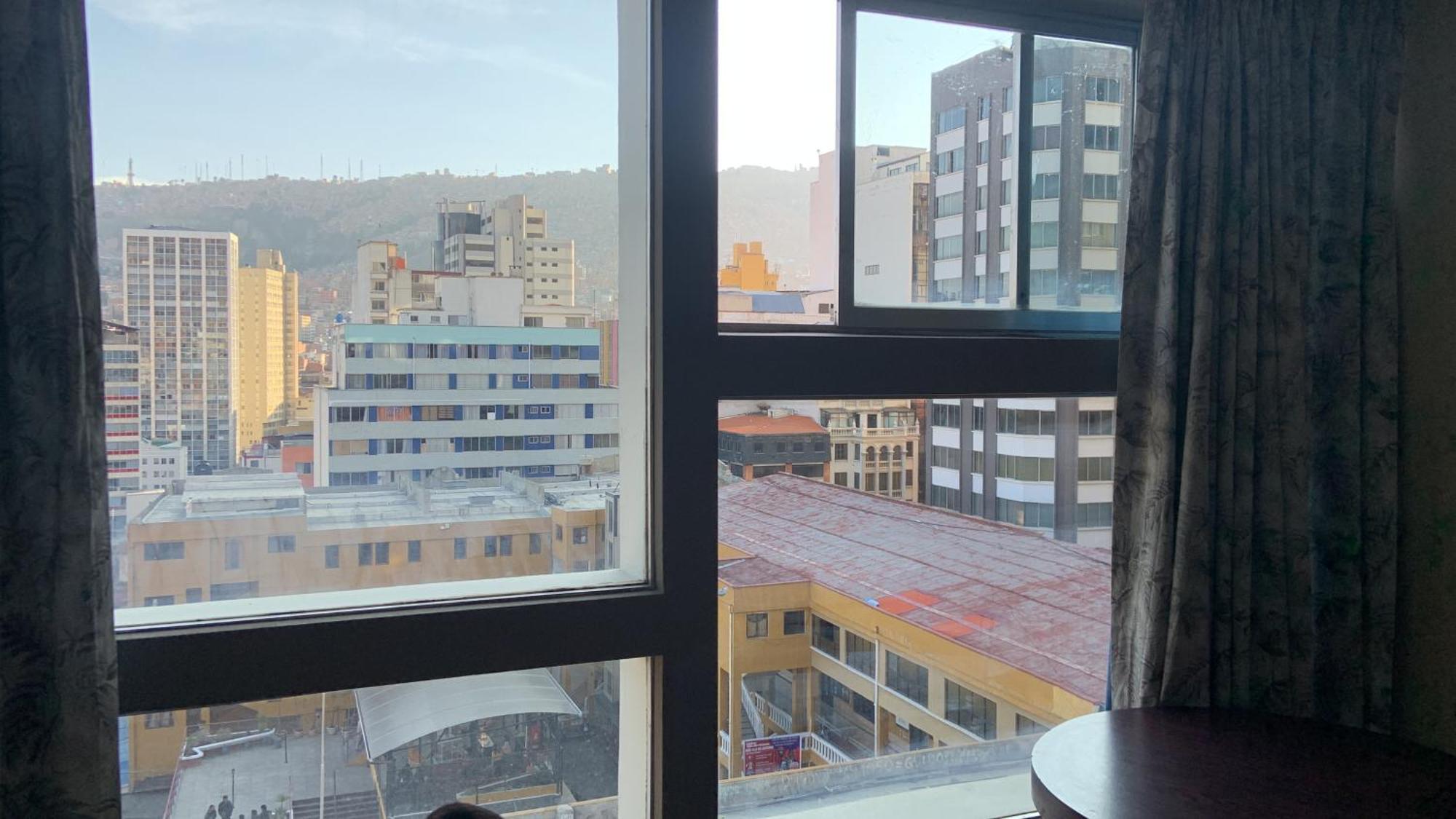 Edificio Libertador * La Paz
